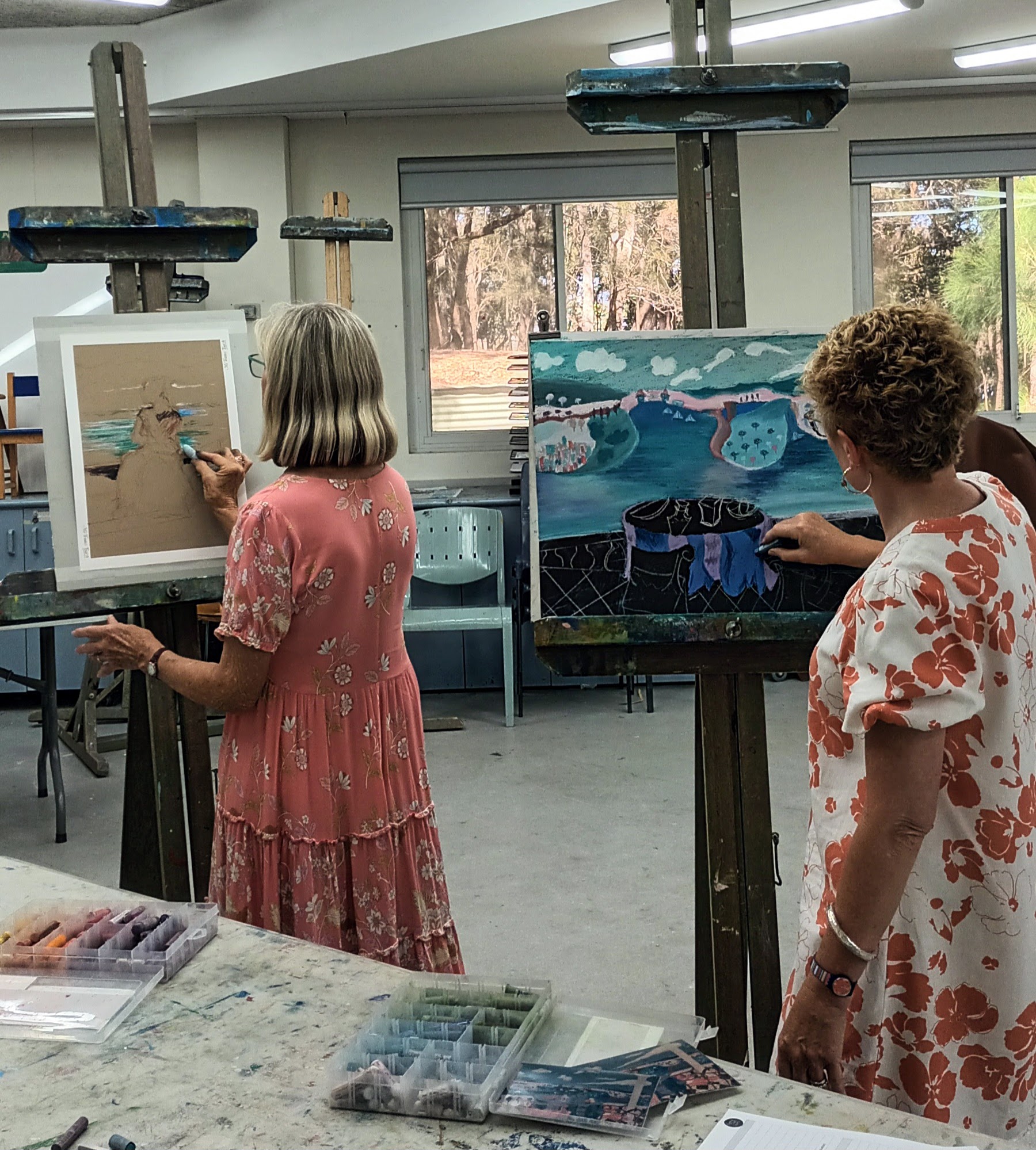 2 Woman Painting at Easels