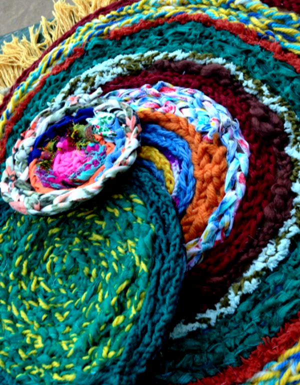 Coloured woven circle